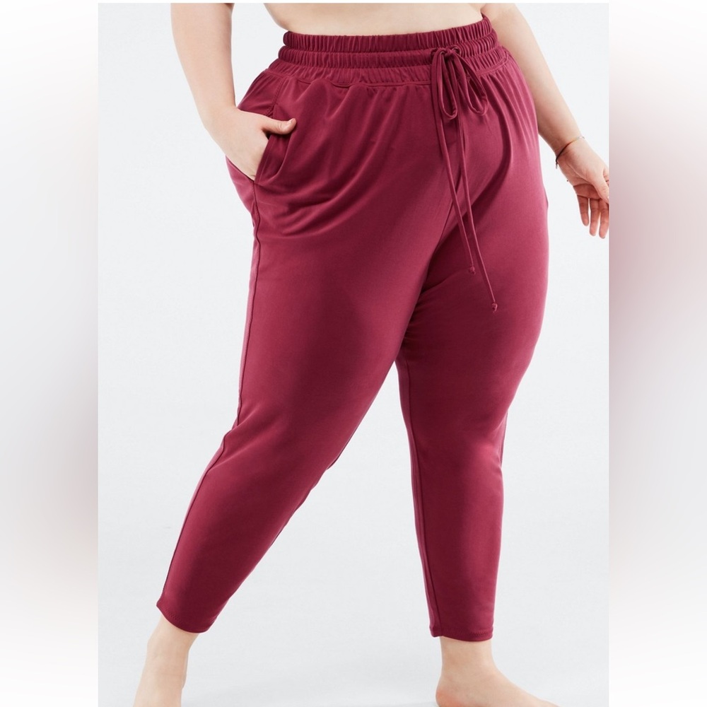 ❤️Brand NWT❤️Fabletics Joggers❤️